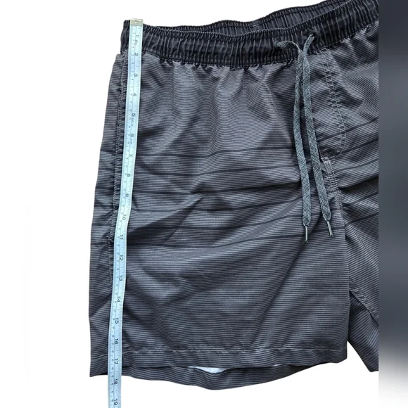 Quik Silver Dark Gray Board Shorts with Quick-Drying Fabric - Picture 3 of 4